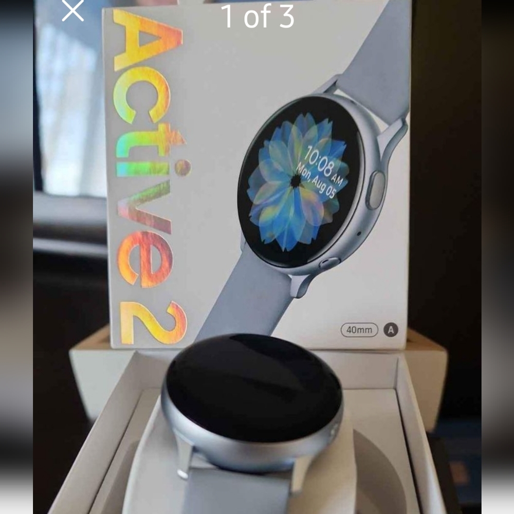 Samsung Galaxy Watch Active 2 with charger & 12 colored watch bands$20 ValueFREE